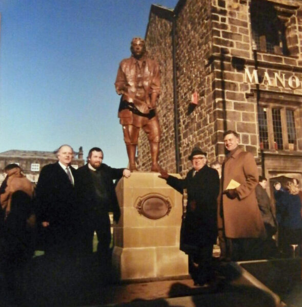 The unveiling of Graham Ibbeson's statue of Chippendale in Otley, January 1987.